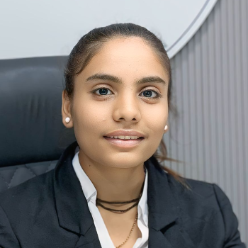 Savaliya Priyanshi - Social Media Manager